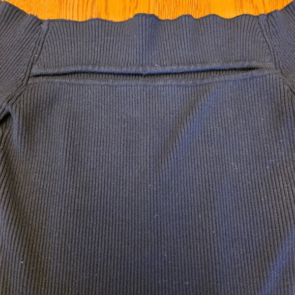 Express M Black Off The Shoulder Ribbed Cut Out Crop Top Pullover Chic Bold - Picture 5 of 11